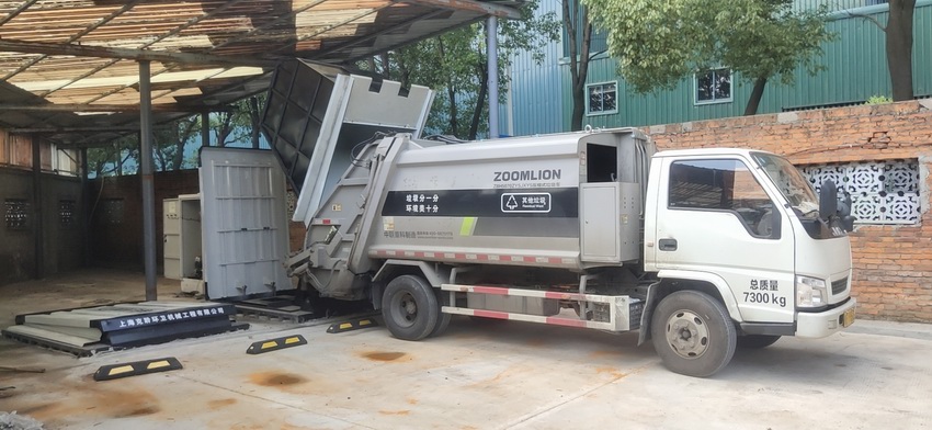 富鑫钢铁地埋箱