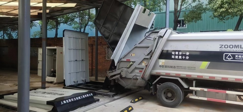 富鑫钢铁地埋箱