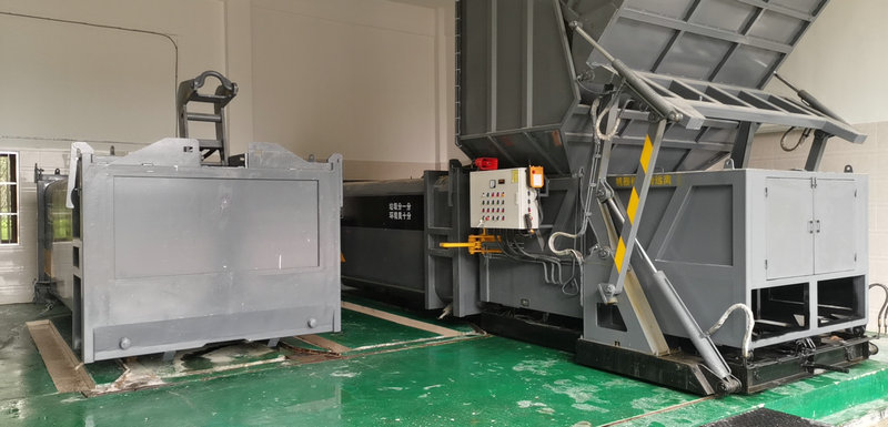 垃圾压缩车组成及特性